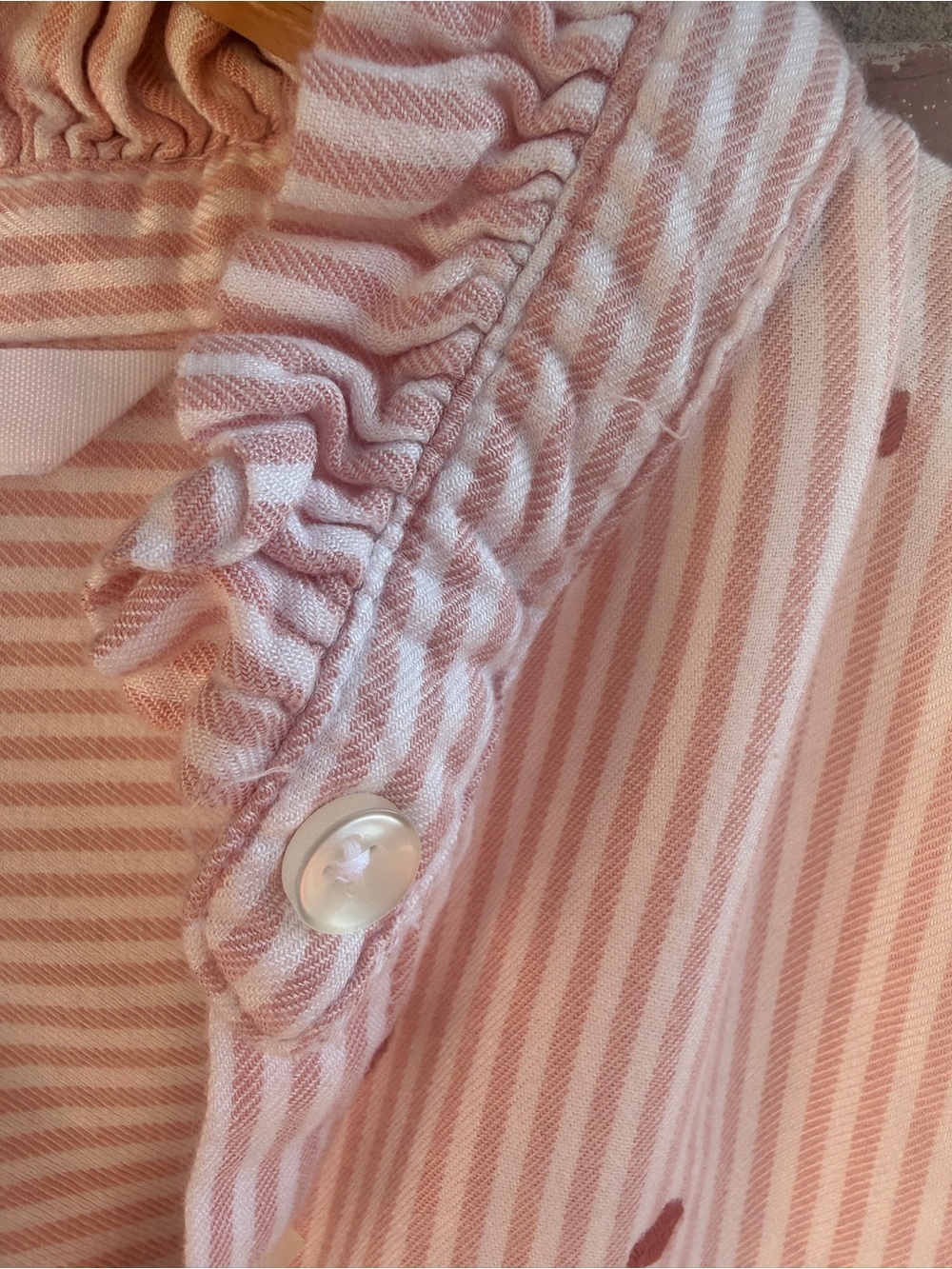 Time and Tru Pink and White Striped Blouse with Red Hearts ❤️ - Picture 5 of 9